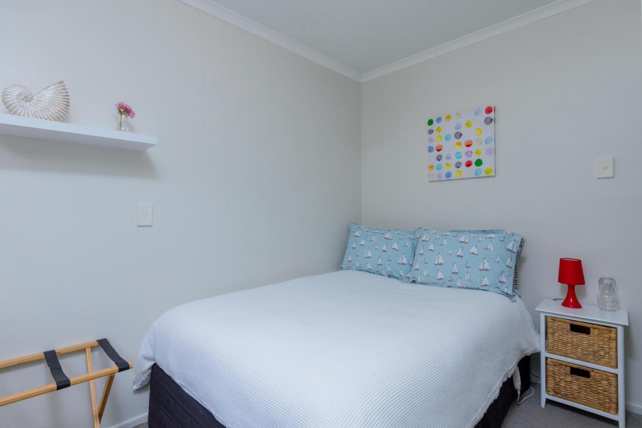 Seaview Apartment Picton Exterior foto